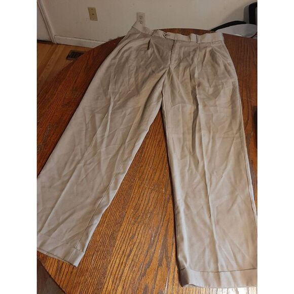 34x29 Stafford Performance Classic Fit Khaki Tan Pleated Front Dress Pants - Picture 1 of 3